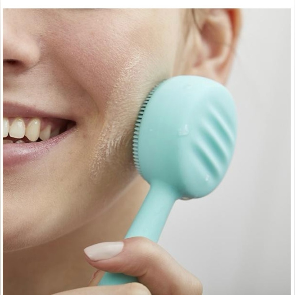 Pmd Clean - Smart Facial Cleansing Device (Brand New )